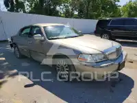 2005 Lincoln Town фото