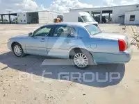 2005 Lincoln Town фото