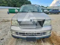 2005 Lincoln NAVIGATOR photo