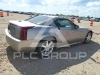 2005 Cadillac XLR фото