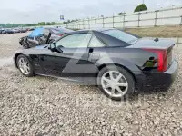 2005 Cadillac XLR photo