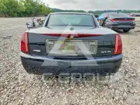 2005 Cadillac XLR photo