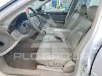 2005 Cadillac DEVILLE photo