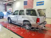 2005 Cadillac ESCALADE photo