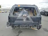 2005 Cadillac ESCALADE photo