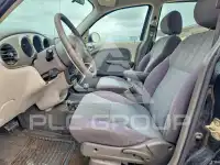 2005 Chrysler PT Cruiser photo