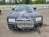 2005 Chrysler 300 фото