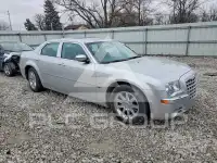 2005 Chrysler 300 фото