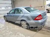 2005 Mercedes Benz C 240 фото