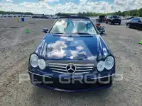 2005 Mercedes Benz CLK фото