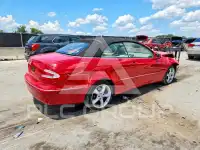 2005 Mercedes Benz CLK фото