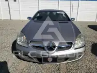 2005 Mercedes Benz SLK-Class photo