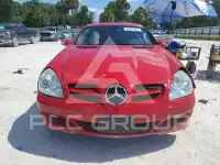 2005 Mercedes Benz SLK-Class photo