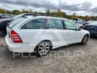 2005 Mercedes Benz C-Class фото