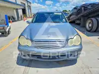 2005 Mercedes Benz C-Class фото