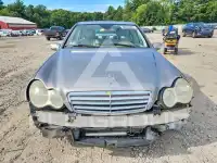 2005 Mercedes Benz C-Class photo