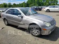 2005 Mercedes Benz C-Class photo