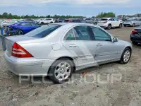 2005 Mercedes Benz C-Class photo