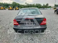 2005 Mercedes Benz C-Class фото