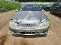 2005 Mercedes Benz C-Class фото