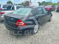 2005 Mercedes Benz C-Class фото