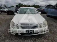 2005 Mercedes Benz E-Class photo