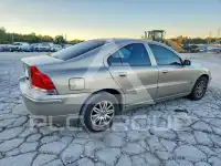 2005 Volvo S60 фото