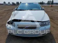 2005 Volvo V70 фото
