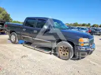 2005 GMC Sierra photo