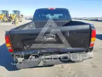 2005 GMC Sierra photo