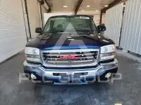 2005 GMC Sierra photo