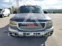 2005 GMC Sierra photo