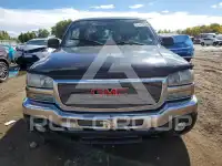 2005 GMC Sierra photo