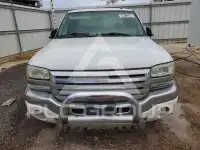 2005 GMC Sierra photo