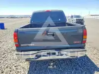 2005 GMC Sierra photo
