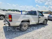 2005 GMC Sierra фото