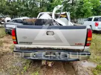 2005 GMC Sierra photo