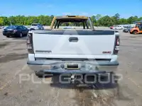 2005 GMC Sierra photo