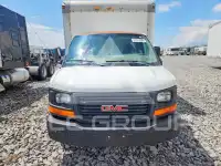 2005 GMC Savana фото