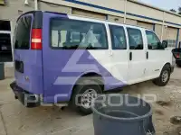 2005 GMC Savana фото