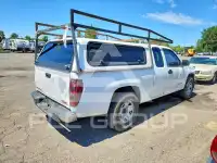 2005 GMC CANYON photo