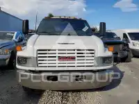 2005 GMC CK Series photo