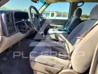 2005 GMC YUKON фото