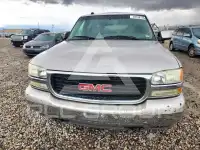 2005 GMC YUKON photo