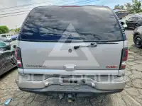 2005 GMC YUKON фото