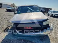 2005 GMC YUKON photo