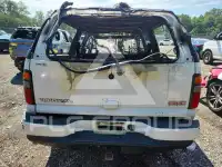 2005 GMC YUKON фото