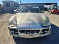 2005 Porsche Cayenne photo