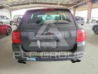 2005 Porsche Cayenne photo