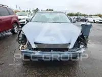 2005 Lexus ES photo